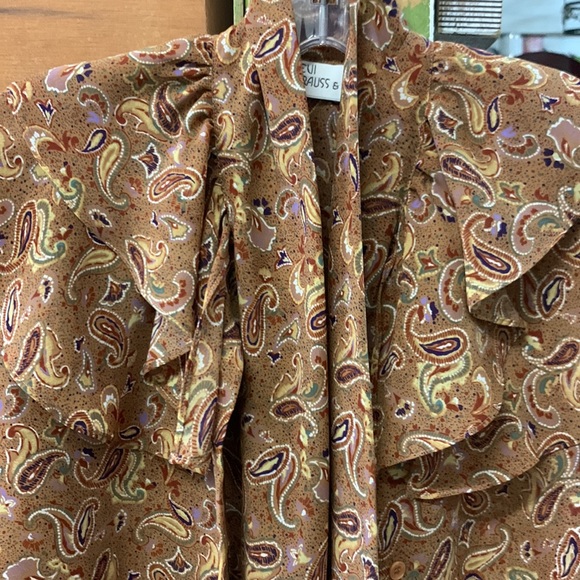 77. Levi’s Strauss vintage top - Picture 8 of 10